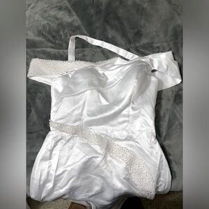 Pearl Wedding Dress With Long Train